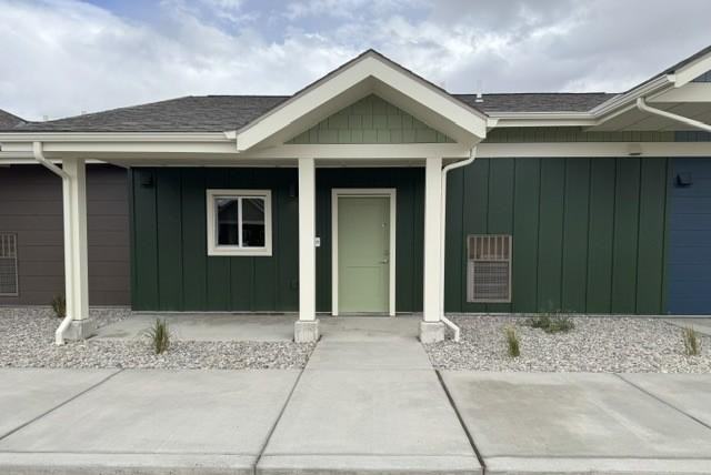 Harrington Ave - Photo 3 of 8