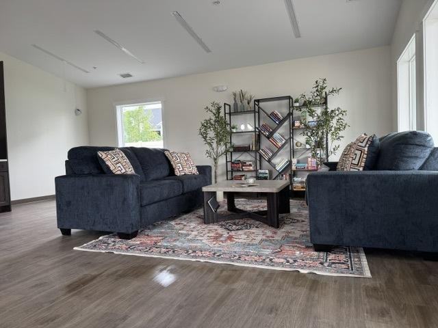 Harrington Ave - Photo 6 of 8