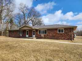 featured image of 3955 Whitehouse Spencer Rd #3