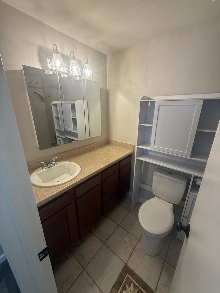 5762 Hermit Pass Dr - Photo 6 of 10
