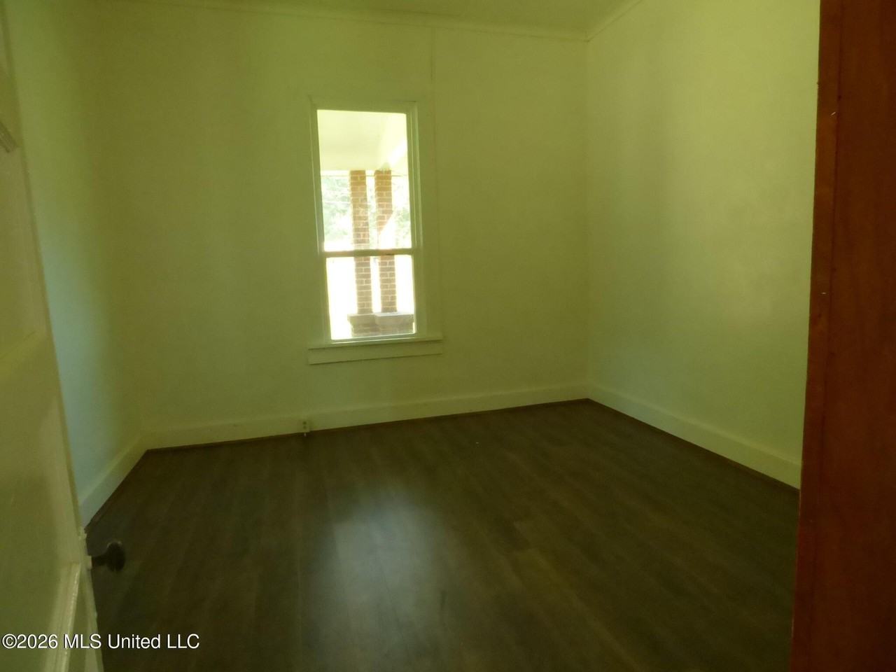 628 Avenue A - Photo 3 of 12