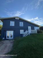 featured image of 602 N Wilson Blvd