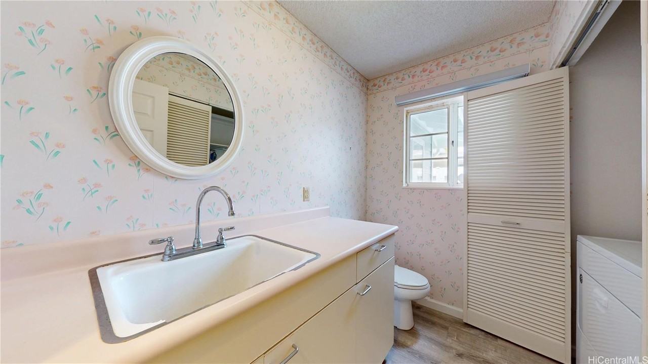 7452 Makaa St - Photo 5 of 25