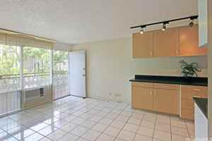 featured image of 1427 Alexander St #302