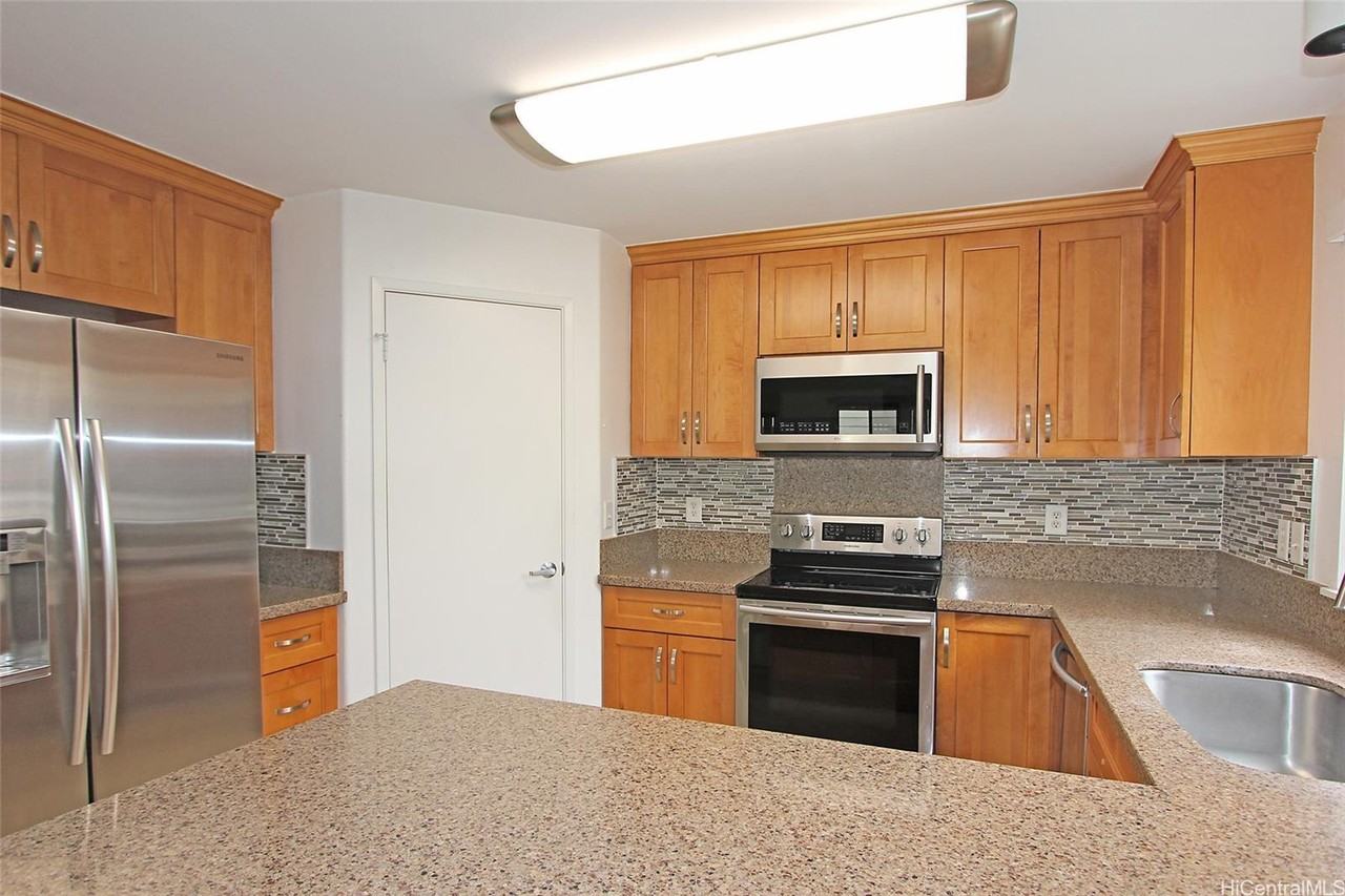 94-1012 Mawaho St - Photo 2 of 24