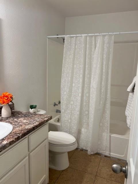 1809 Hillcrest Dr #1 - Photo 5 of 10
