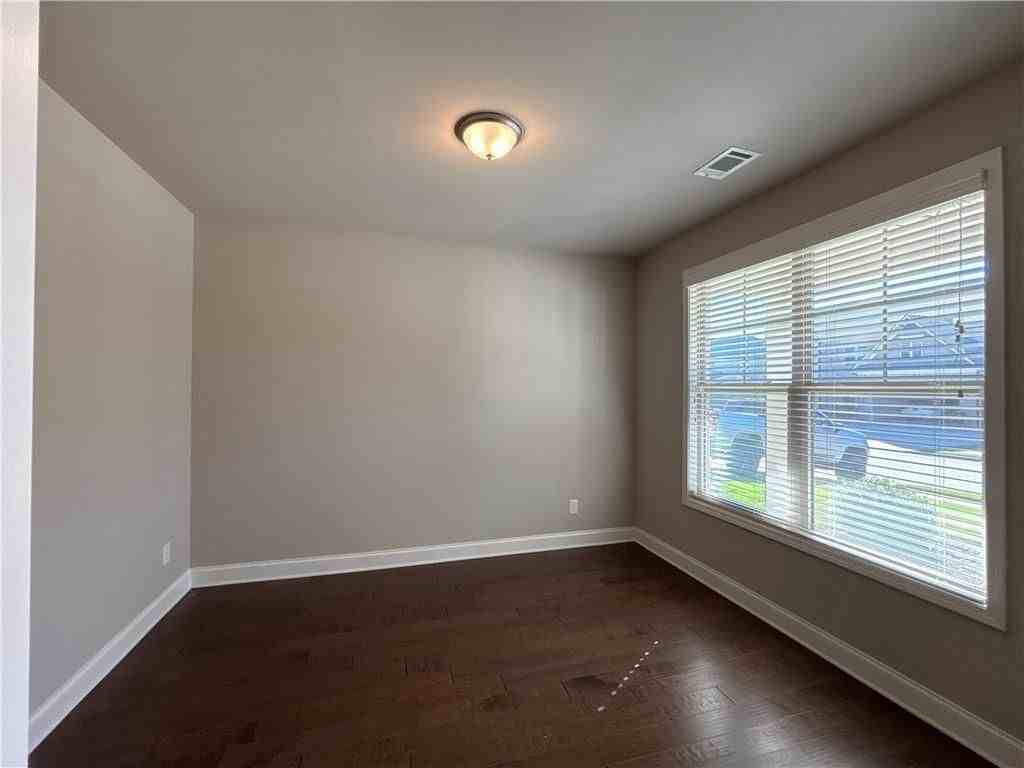 3566 Andover Way - Photo 5 of 44