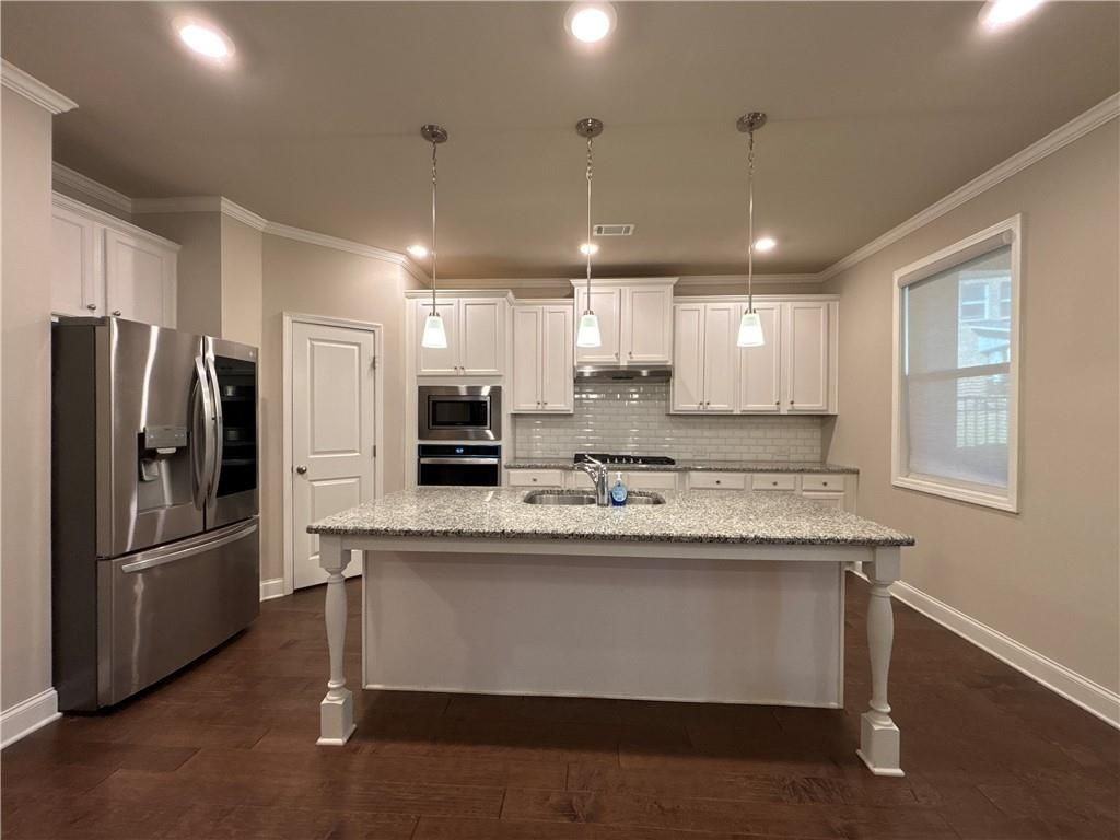 3566 Andover Way - Photo 7 of 44