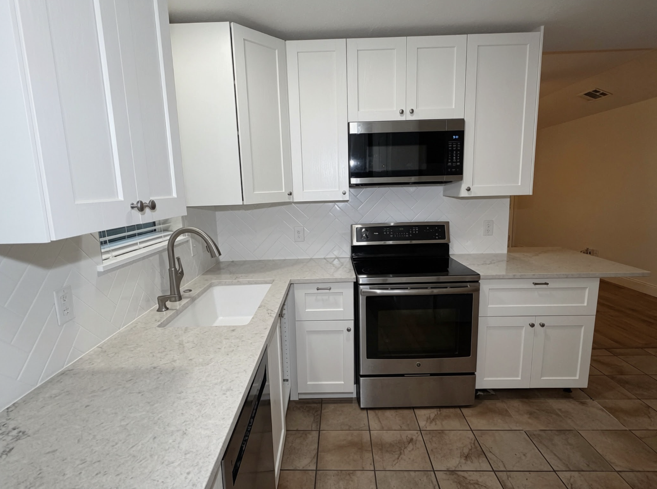 5529 Four Winds Dr #1 - Photo 3 of 14