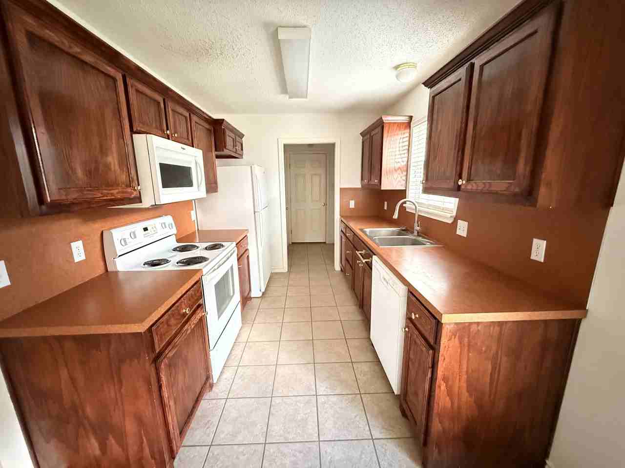 5706 Grinnell St #1 - Photo 7 of 17