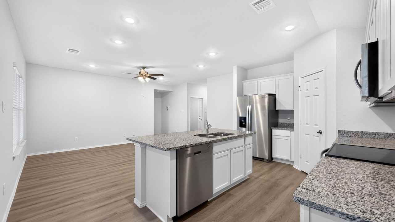 241 Powder Dr #1 - Photo 3 of 16
