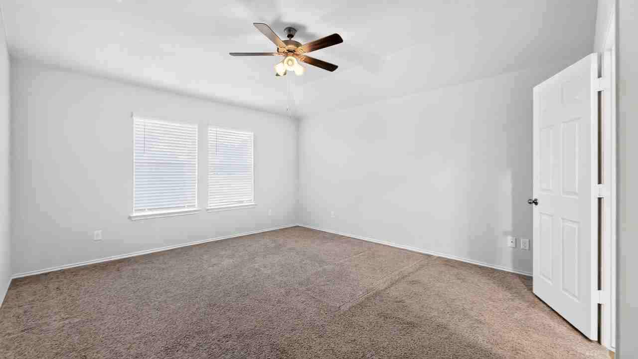 241 Powder Dr #1 - Photo 6 of 16