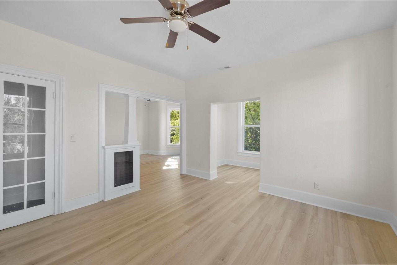 555 Crittenden Ave - Photo 6 of 15