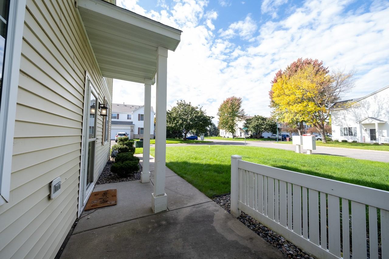 535 Tamarack Trl #1 - Photo 4 of 24