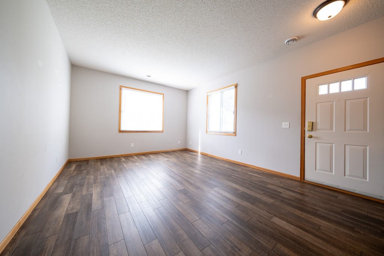 535 Tamarack Trl #1 - Photo 7 of 24