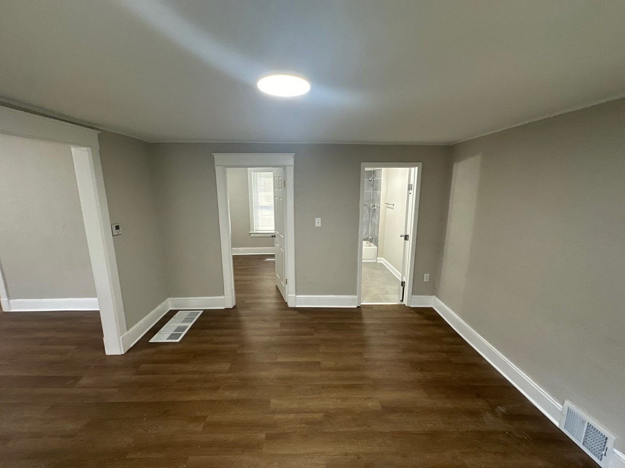 3016 E 26th St #1 - Photo 5 of 18