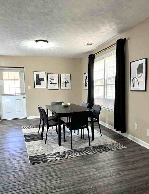 4476 Marjorie Rd - Photo 3 of 9