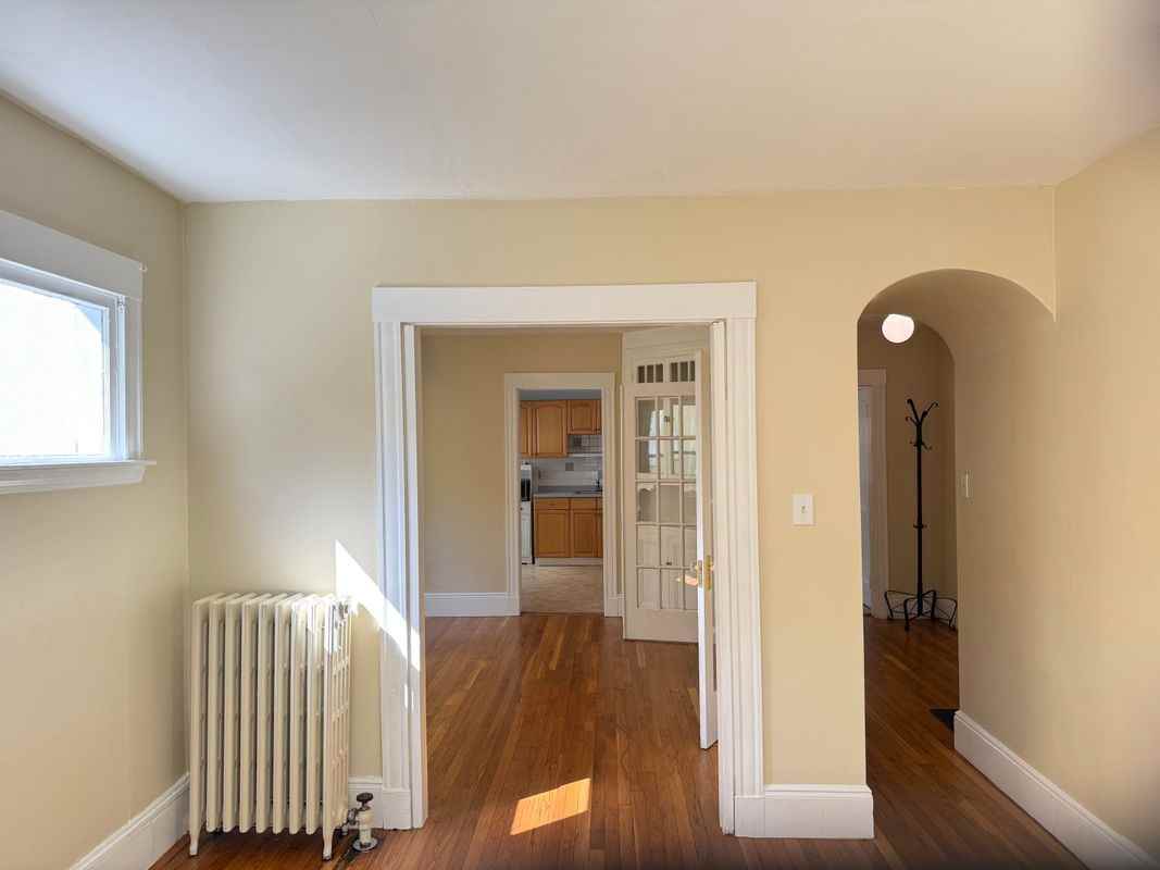 4463 Washington St - Photo 3 of 16