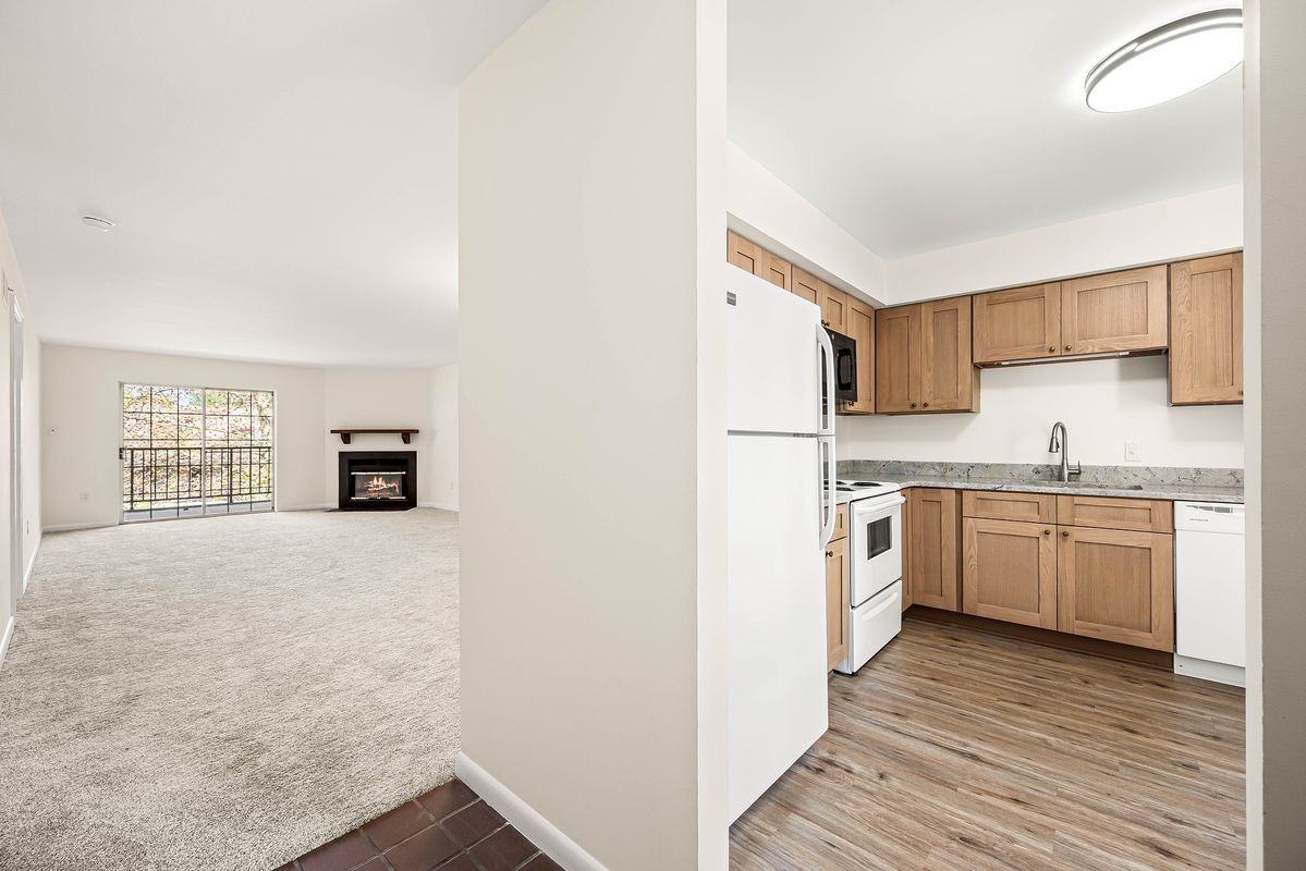 178 Valley Stream Cir - Photo 5 of 23