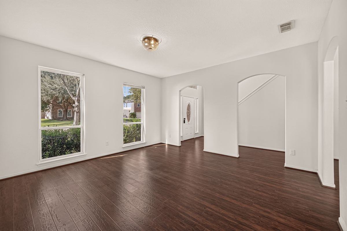 14402 Lawton Ridge Dr - Photo 3 of 30