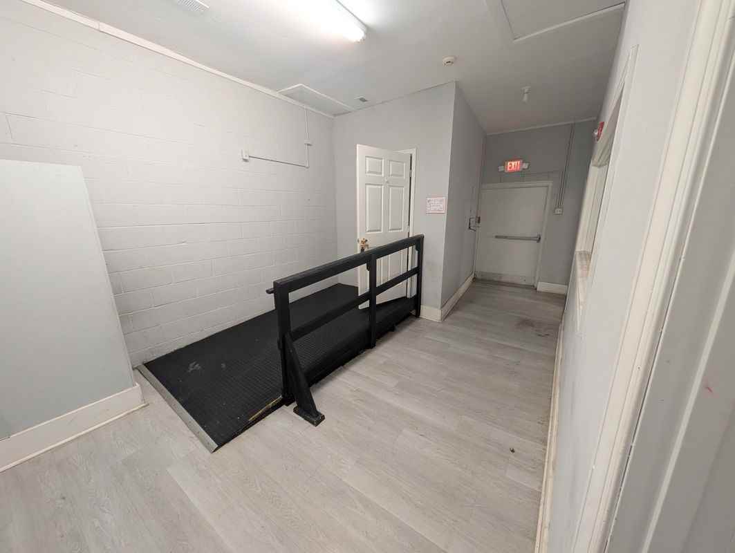1741 Central Ave - Photo 3 of 8
