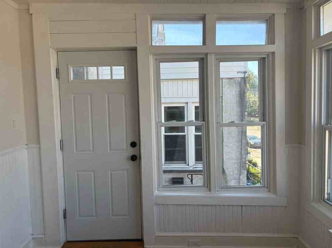 1408 Astor St - Photo 2 of 32
