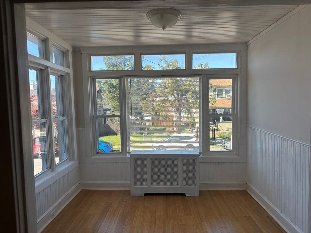 1408 Astor St - Photo 3 of 32