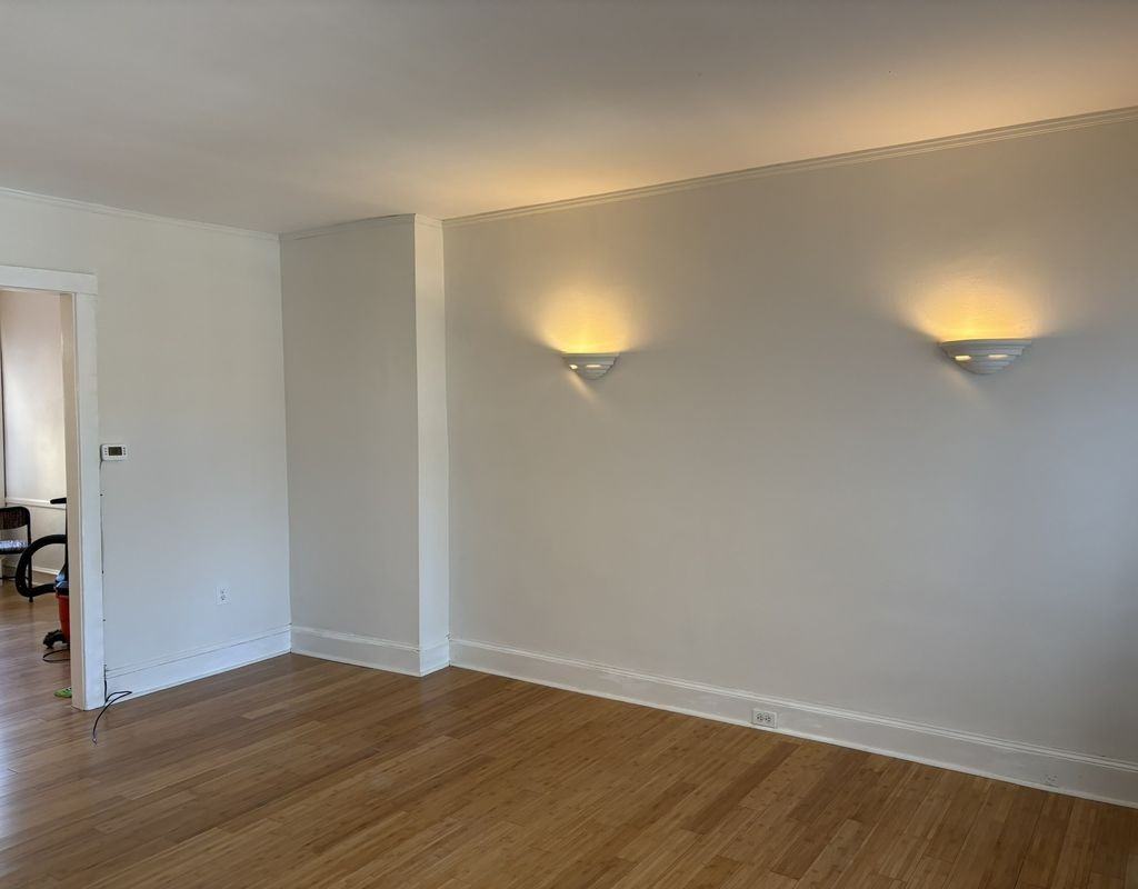 1408 Astor St - Photo 5 of 32