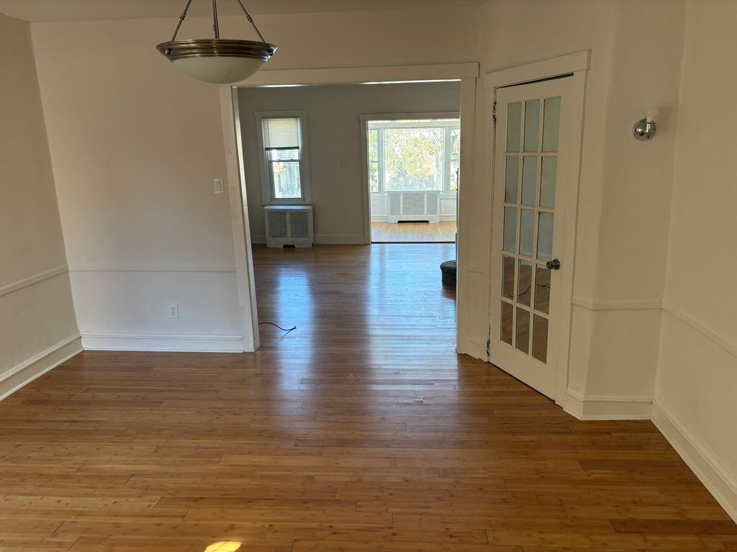 1408 Astor St - Photo 7 of 32