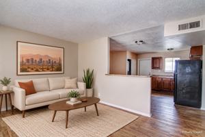 featured image of 1810 N 51st St #14