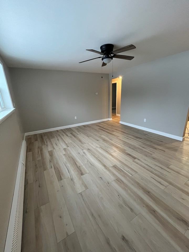 4261 North Street - 1 #1 - Photo 4 of 18