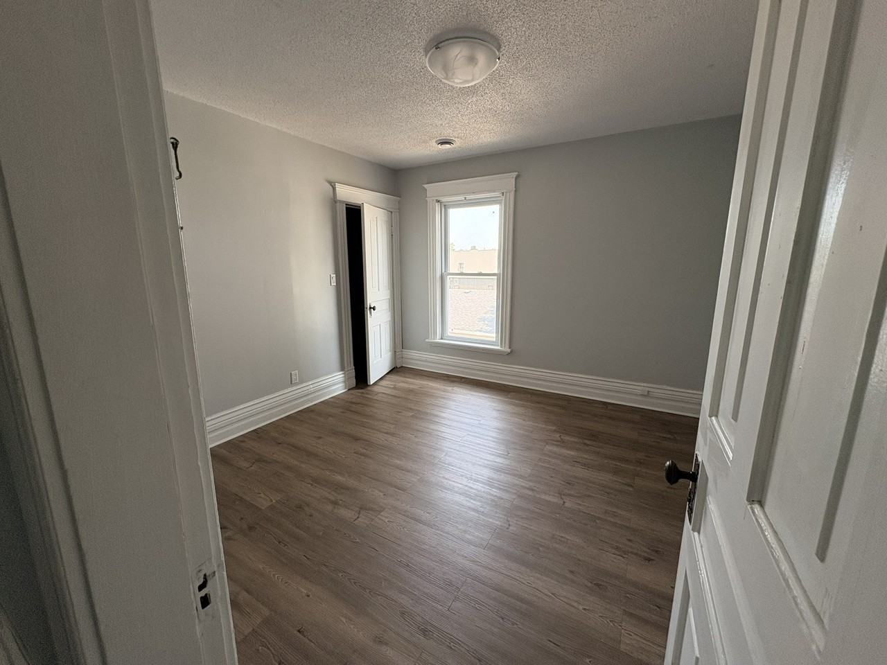 4365 Colonel Talbot Rd - Photo 4 of 16