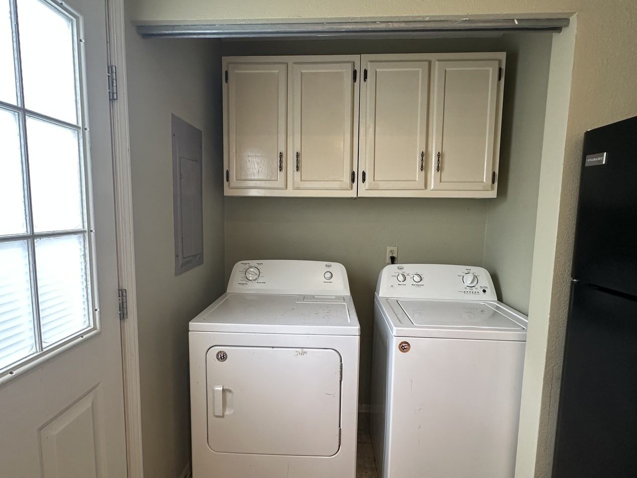 901 Olmstead Dr #25 - Photo 4 of 17