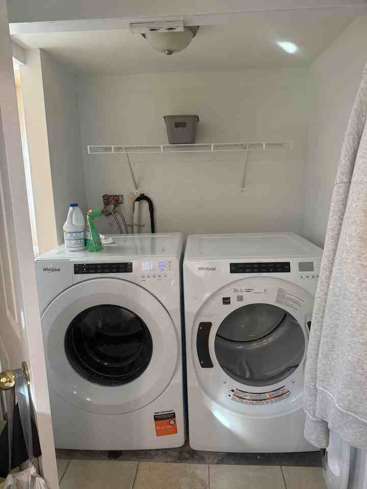3528 Franklin Street - Photo 5 of 8