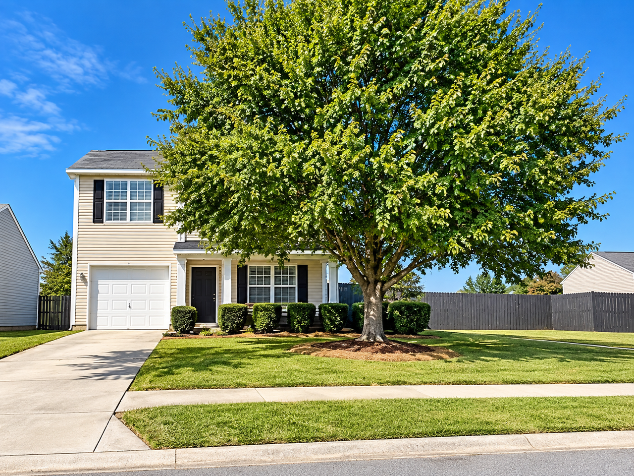 93 Roseberry Cir - Photo 2 of 28