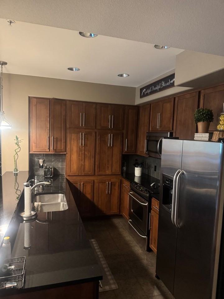 2151 N Main St #203 - Photo 6 of 17