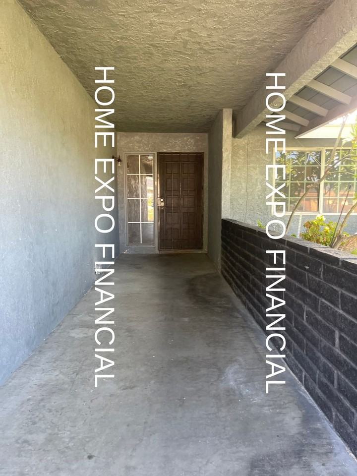 3179 Dumbarton Ave - Photo 3 of 31