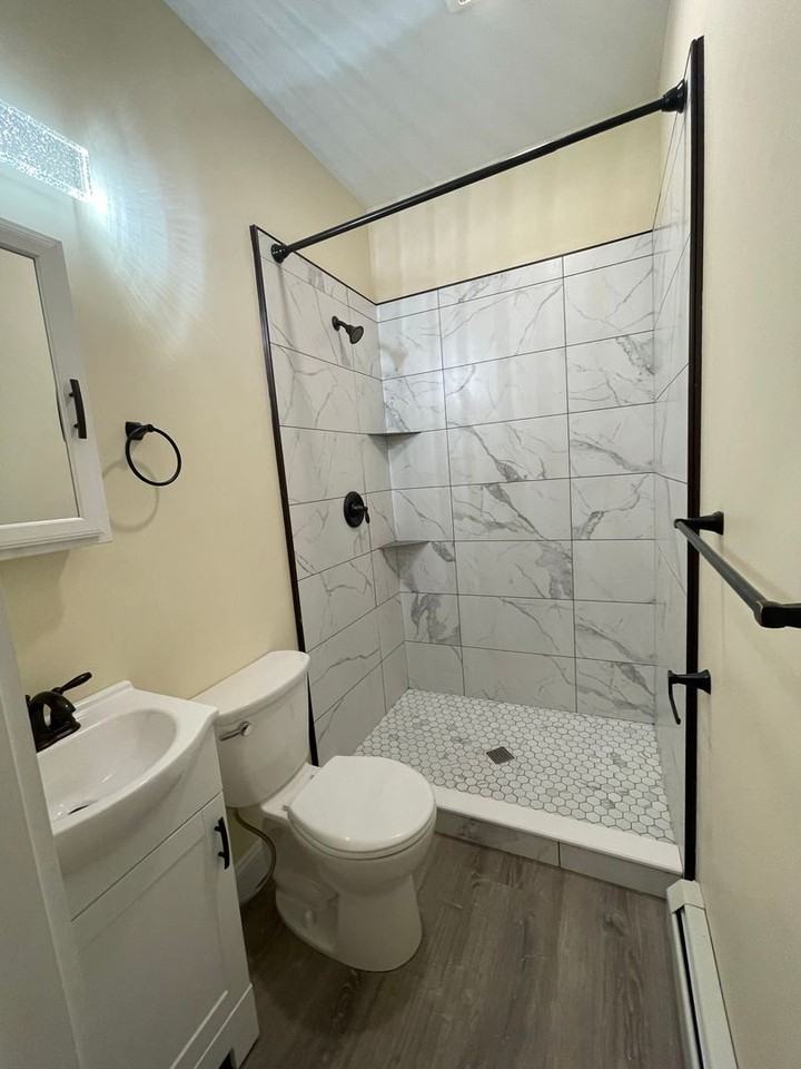 207 South Union St - Photo 3 of 23