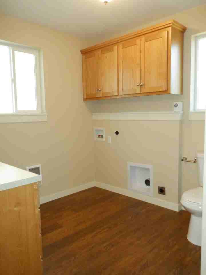 1529 Sw Knoll Ave - Photo 3 of 8