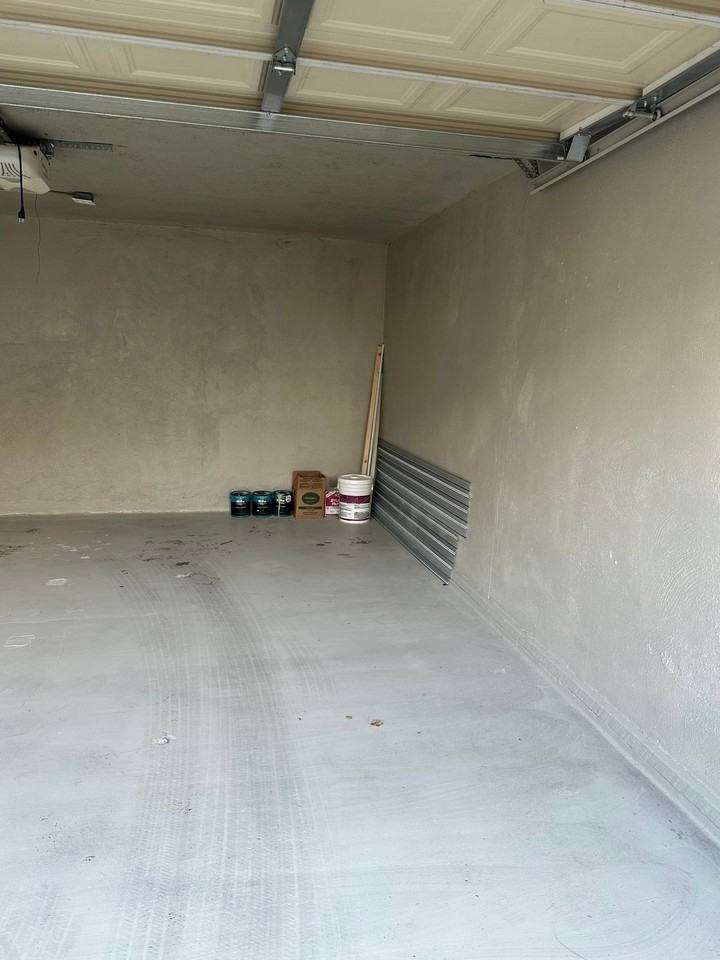 267 W 14th St - Photo 3 of 37