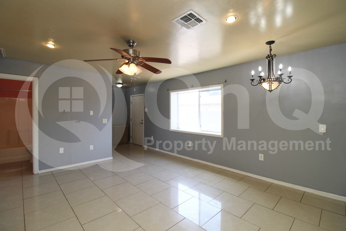 4222 S 13th St #A - Photo 6 of 21