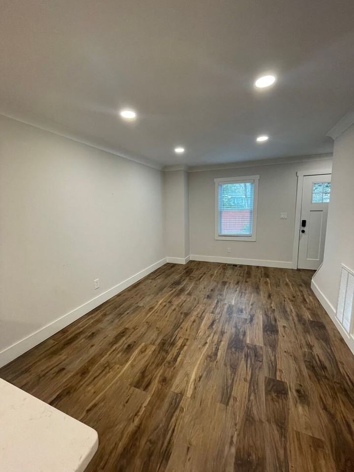 101 Ackley Street Ext #7 - Photo 4 of 11