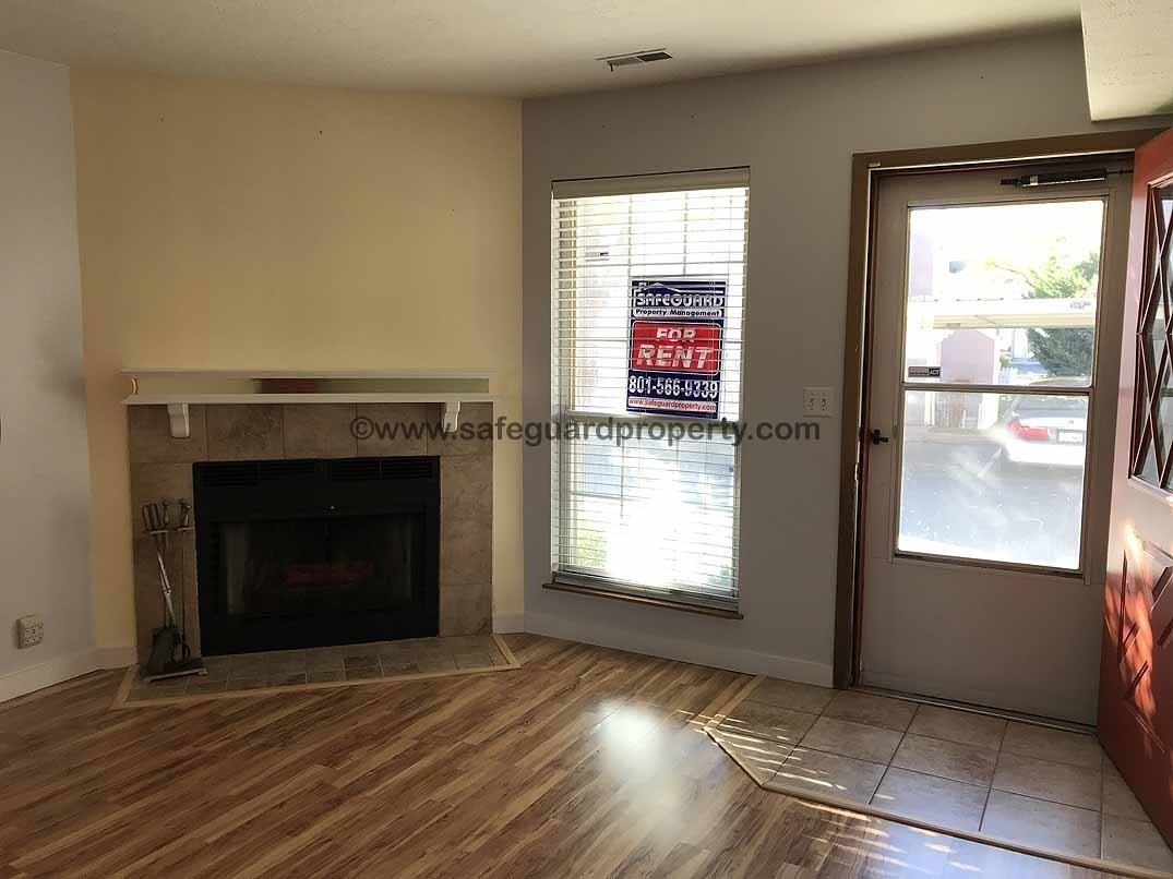 1406 W Beacon Hill Cir - Photo 2 of 18