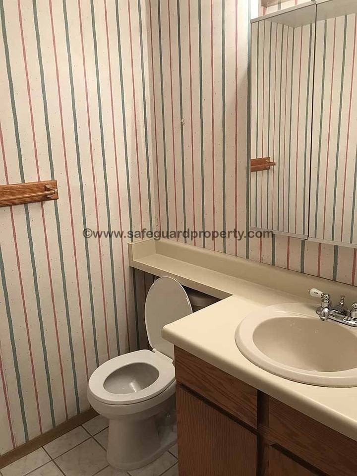 1406 W Beacon Hill Cir - Photo 4 of 18