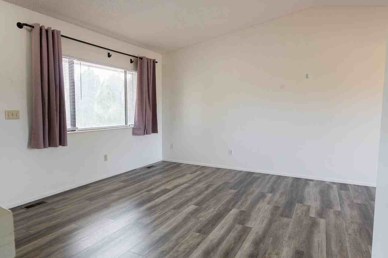 6050 Eagles Nest Ct - Photo 6 of 25