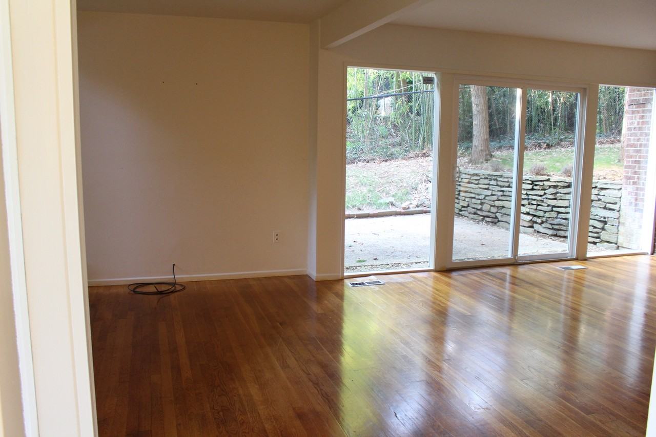 6609 Selkirk Dr - Photo 6 of 36