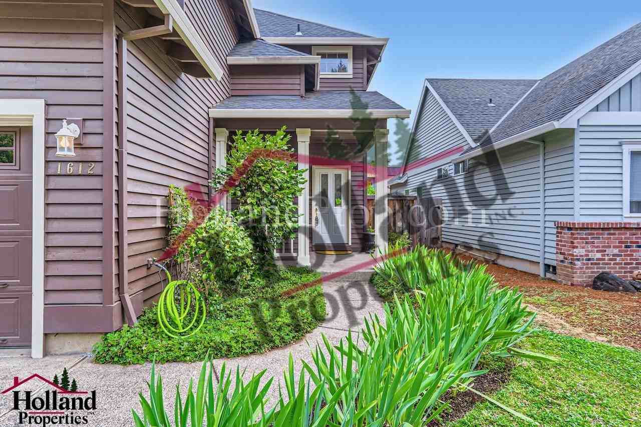 1612 Ne Parkside Dr - Photo 4 of 28