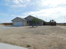 featured image of 214 N Inyo St