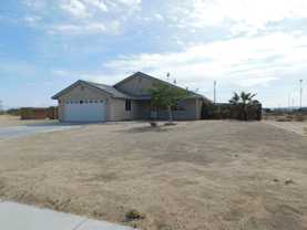 214 N Inyo St - Photo 1 of 1