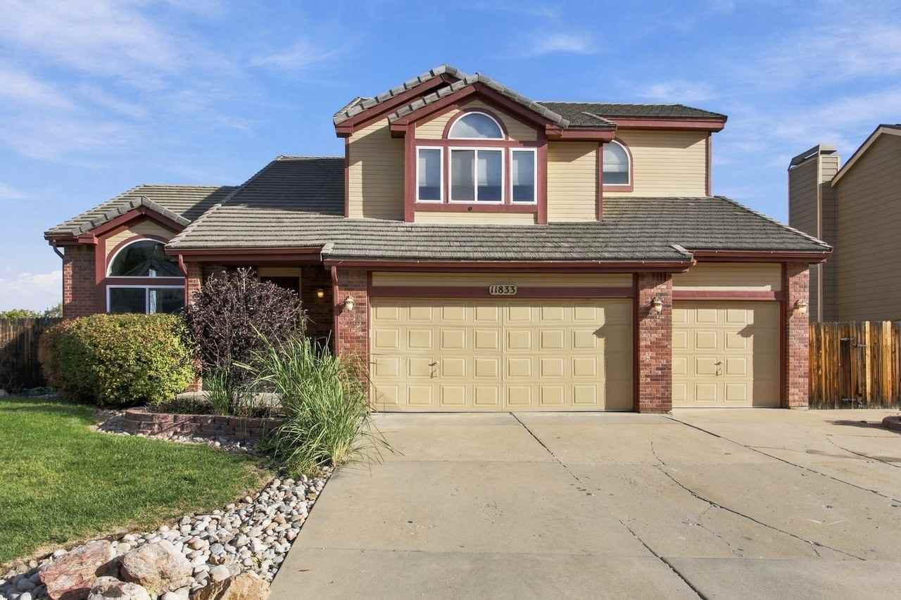 11833 W 56th Cir - Photo 2 of 34